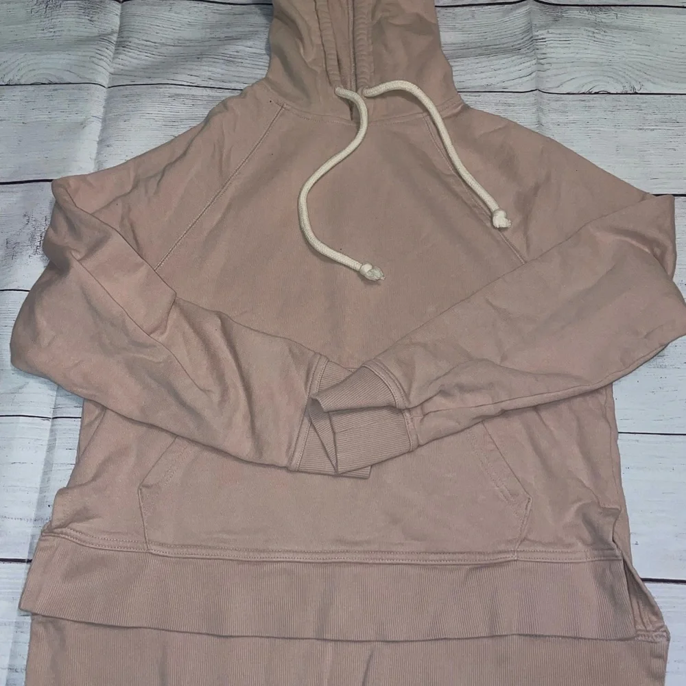 Women's Universal Threads Hoodie - Picture 4 of 6